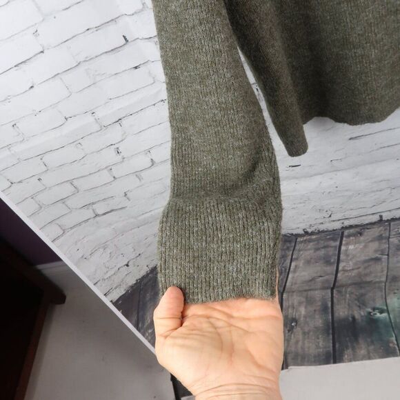 MYSTREE GREEN COLD SHOULDER LONG SLEEVE COWL NECK SWEATER SIZE LARGE - Picture 5 of 7